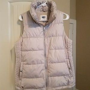 Sleeveless puffer vest Old Navy